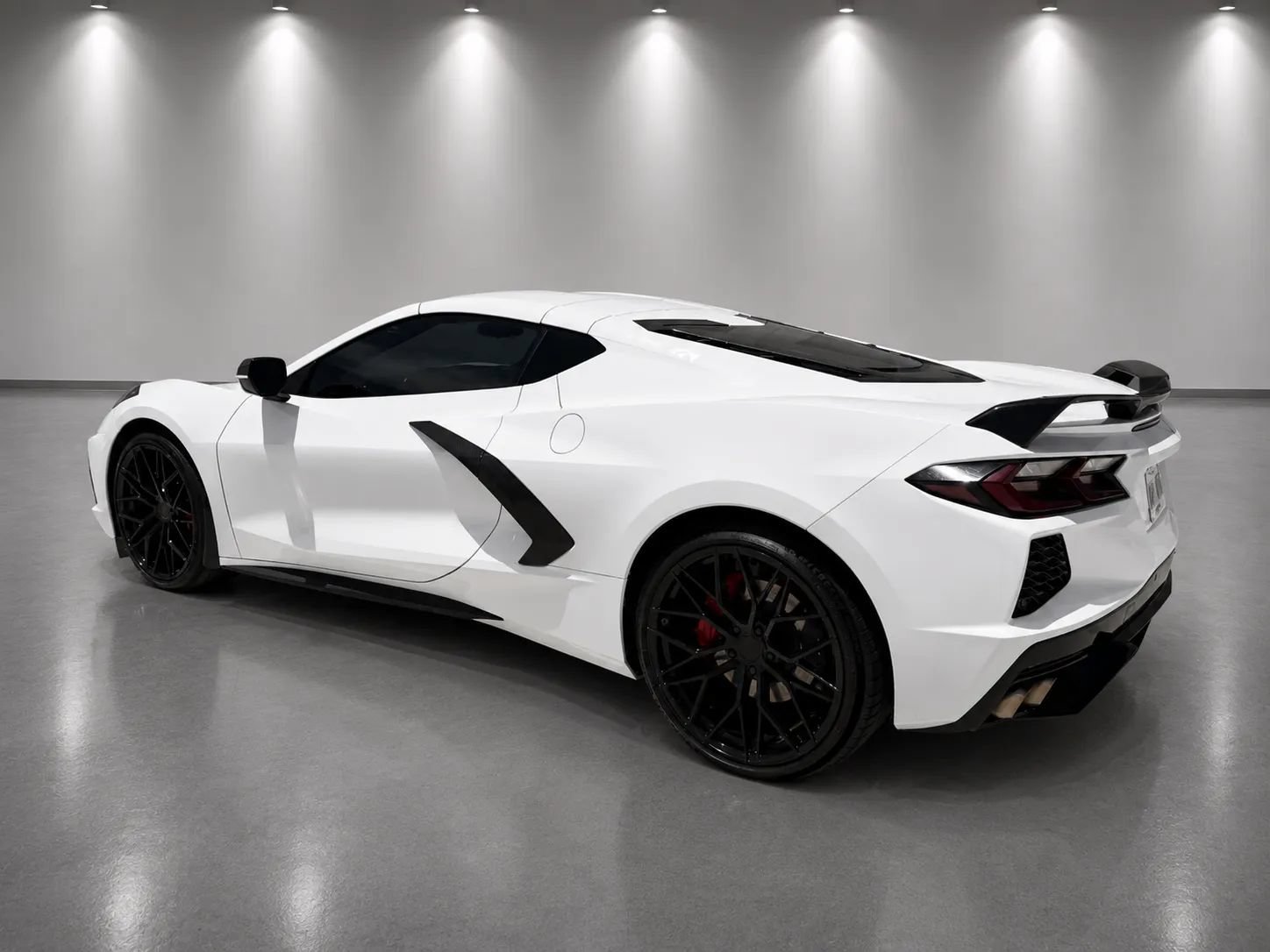 Used 2022 Chevrolet Corvette Stingray Coupe w/ 1LT RWD image 5