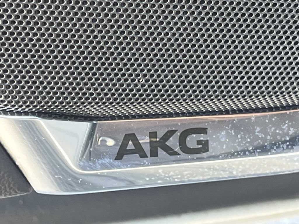 Certified 2025 Cadillac Escalade Sport AWD/4WD image 75