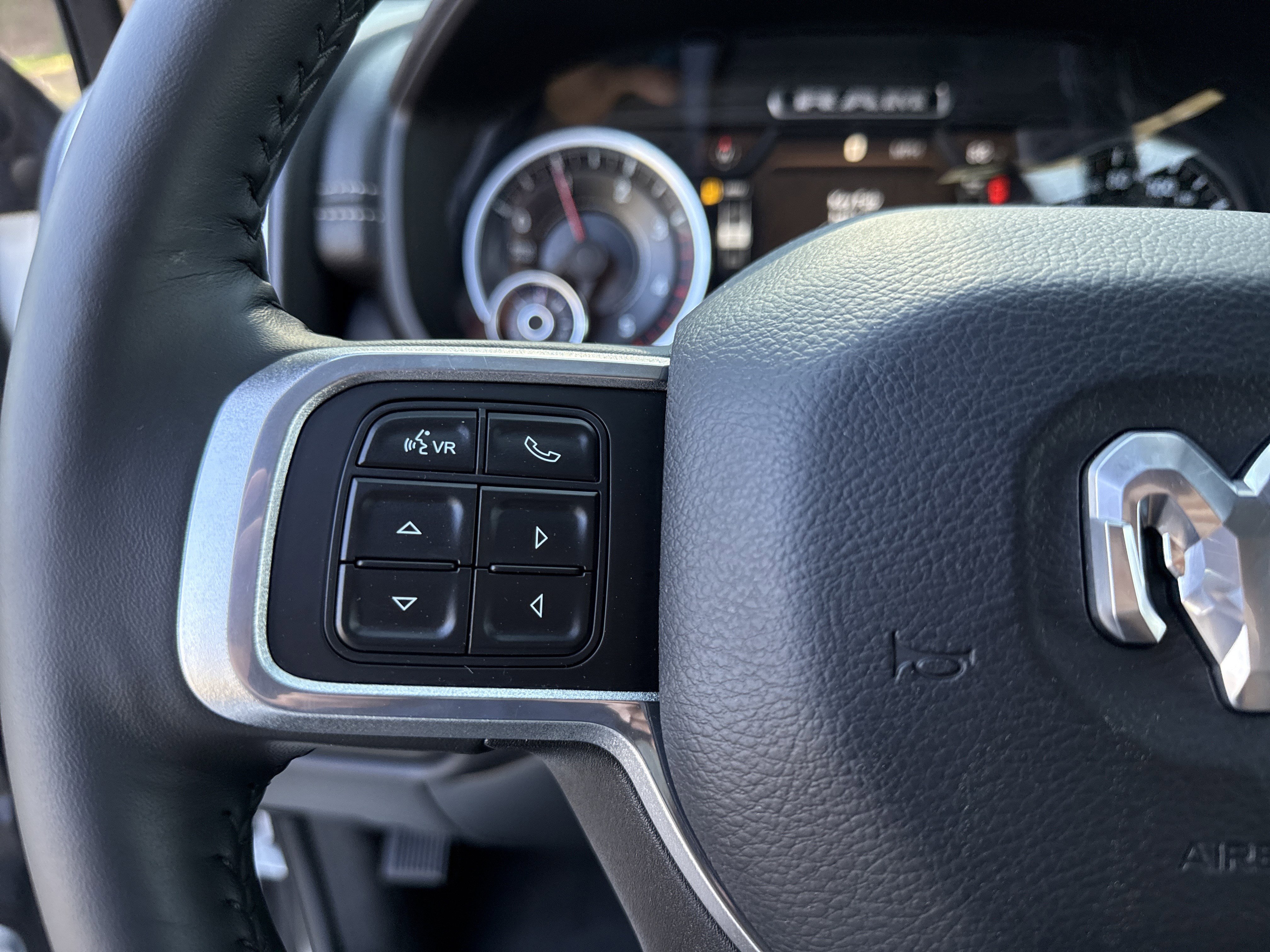 Used 2022 RAM 3500 Laramie image 23