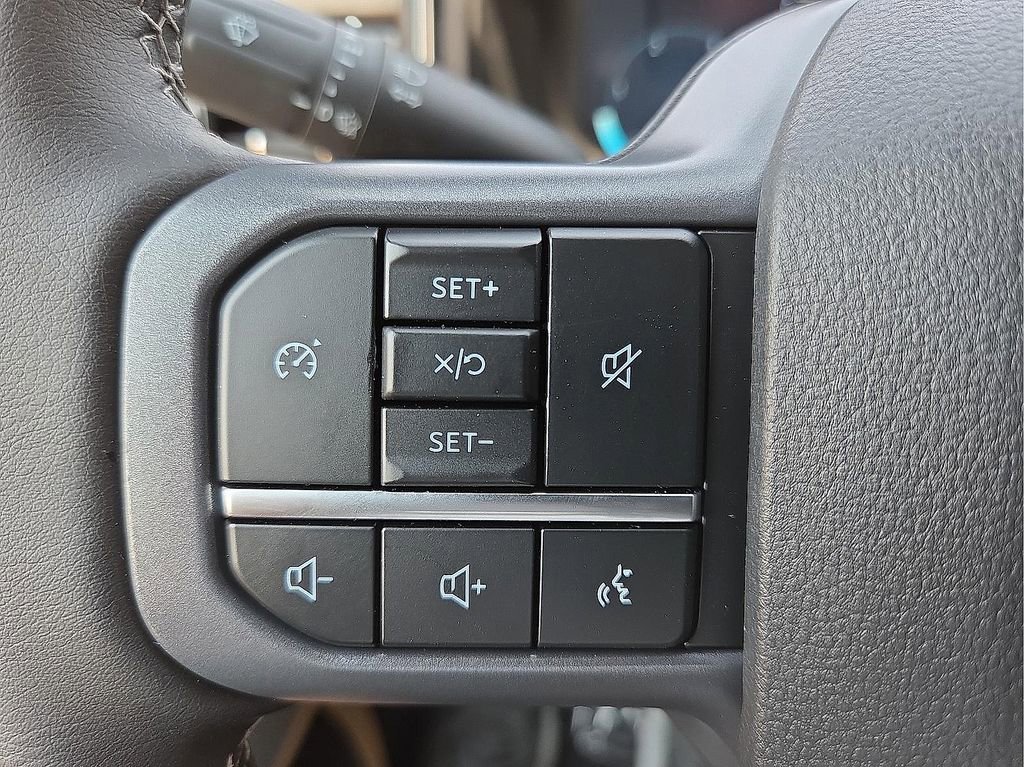 New 2025 Ford F350 Lariat image 17