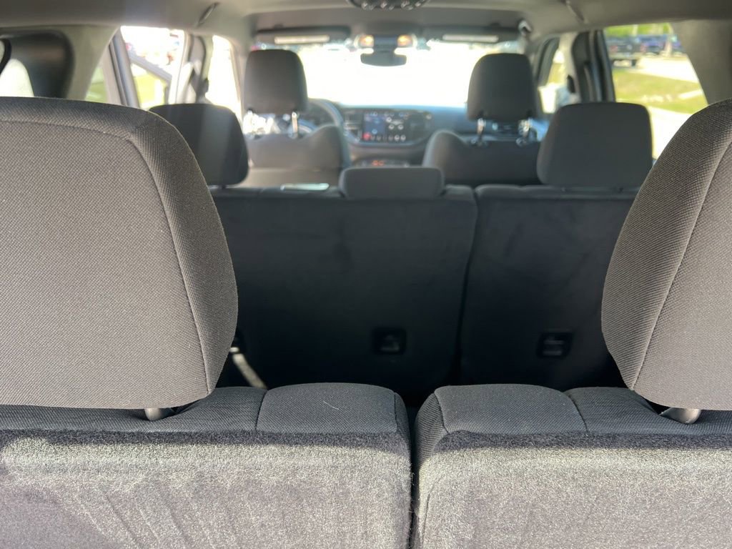 Used 2025 Dodge Durango GT w/ Blacktop Package image 34