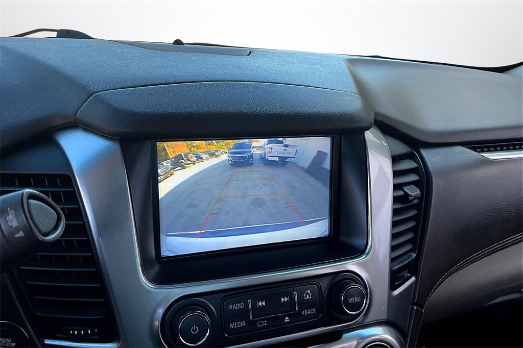 Used 2020 Chevrolet Suburban Premier image 14