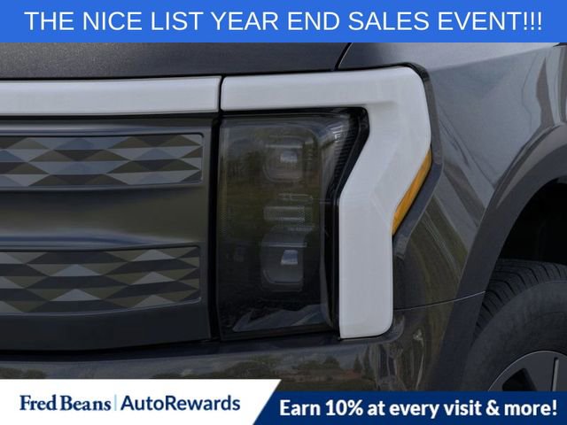 New 2025 Ford F150 Lightning Lariat image 18
