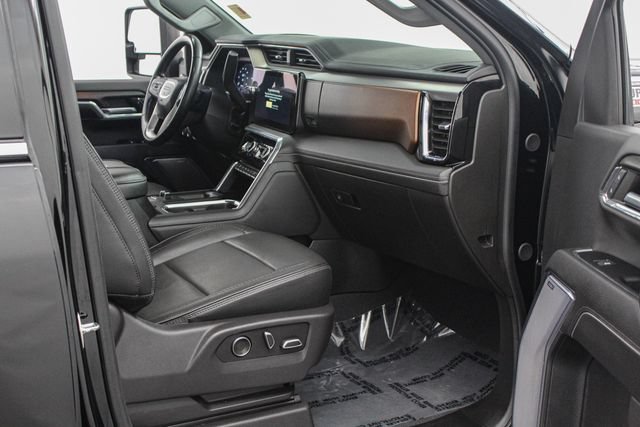 Certified 2024 GMC Sierra 3500 Denali w/ Technology Package AWD/4WD image 30