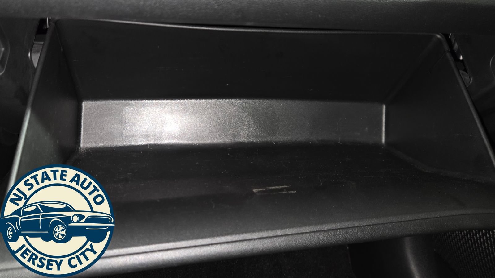 Used 2024 Hyundai Elantra Blue FWD image 21
