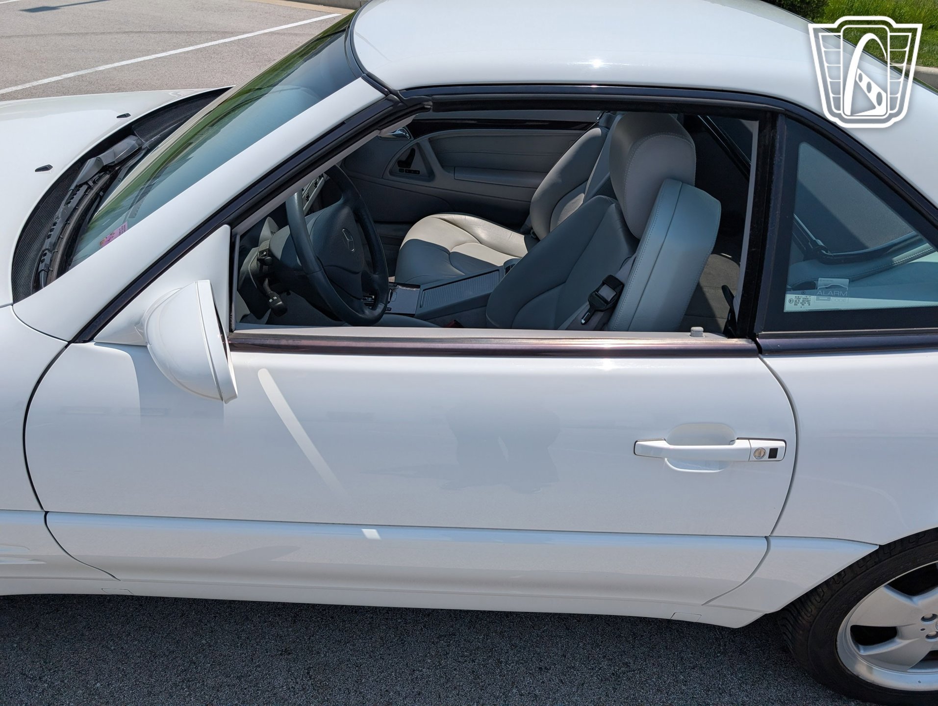 Used 2000 Mercedes-Benz SL 500 image 29