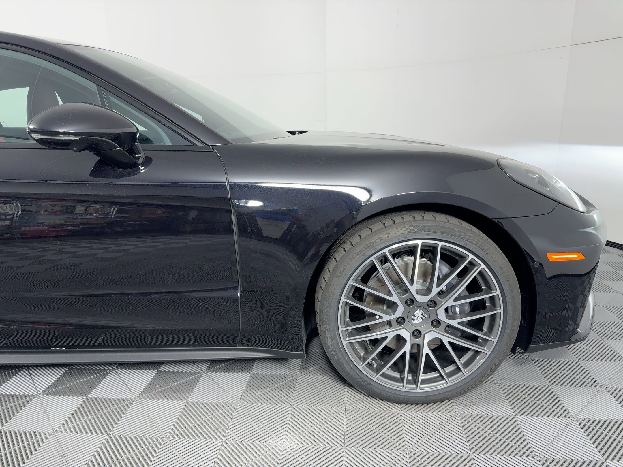 Used 2026 Porsche Panamera image 22