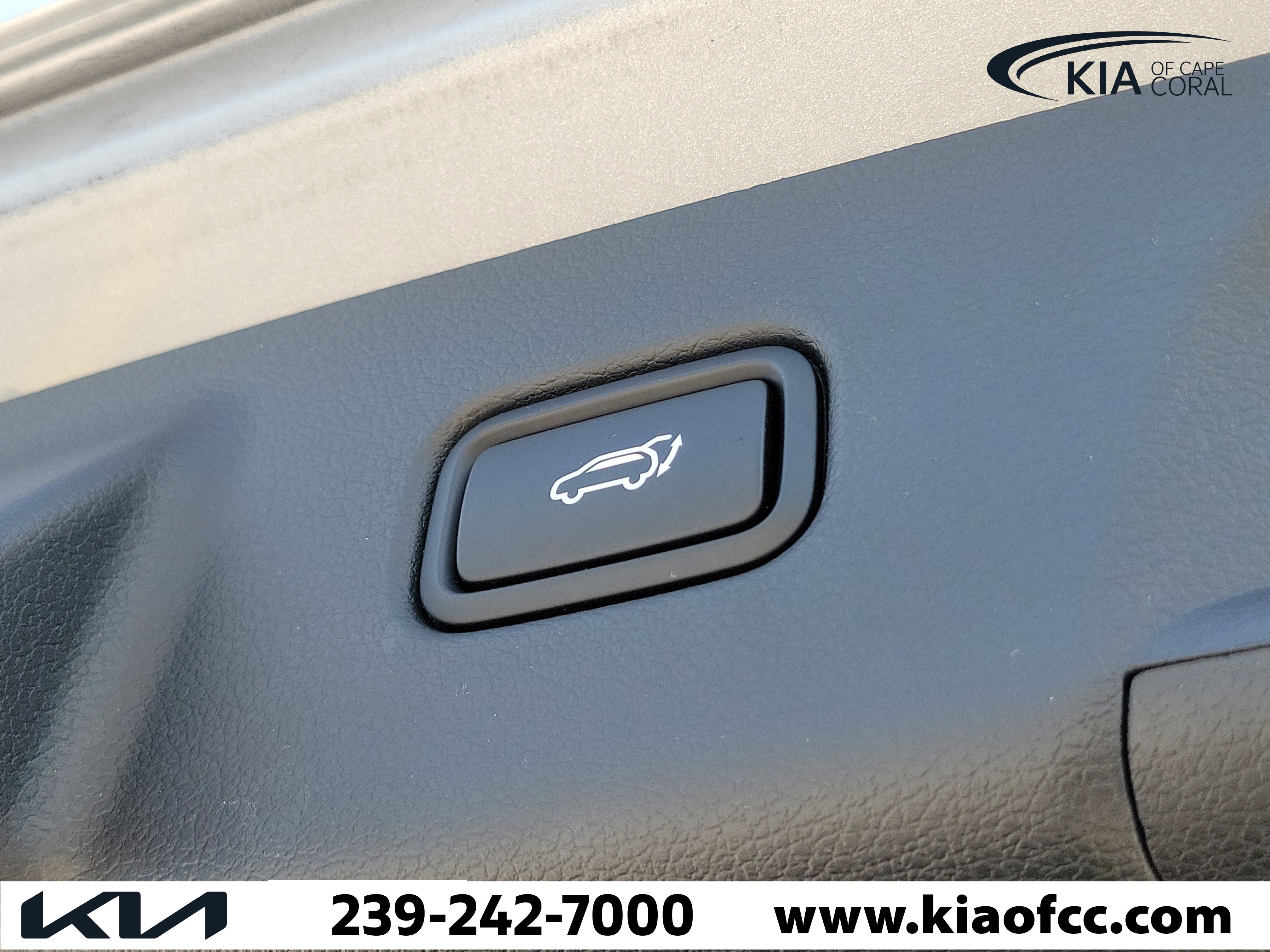 Used 2025 Hyundai Palisade SEL FWD image 10