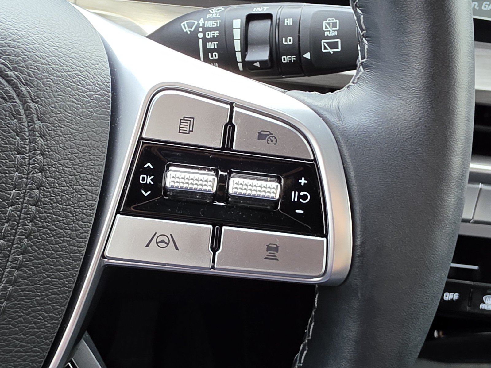 Used 2025 Kia Telluride EX X-Line AWD/4WD image 20