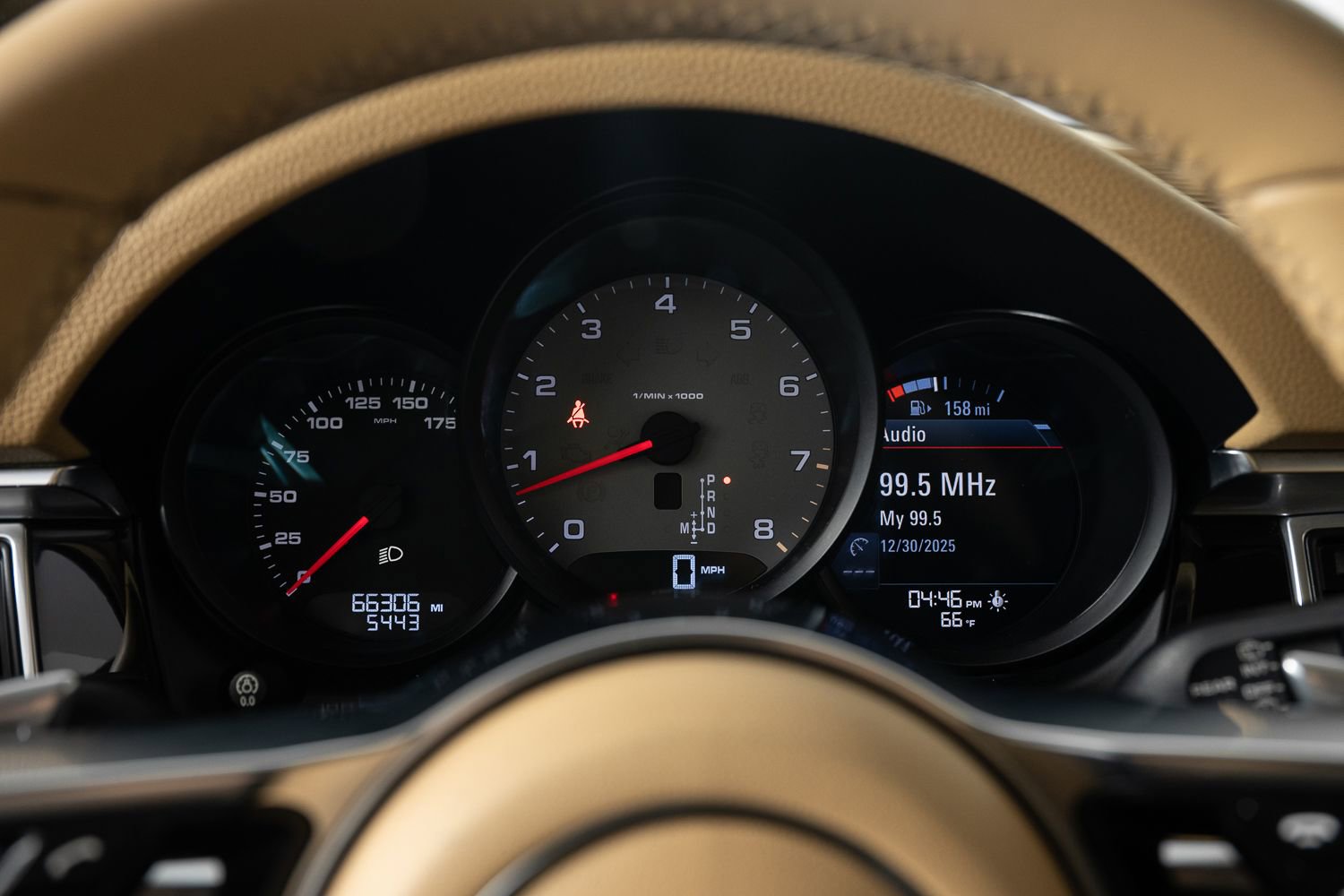 Used 2016 Porsche Macan S image 33