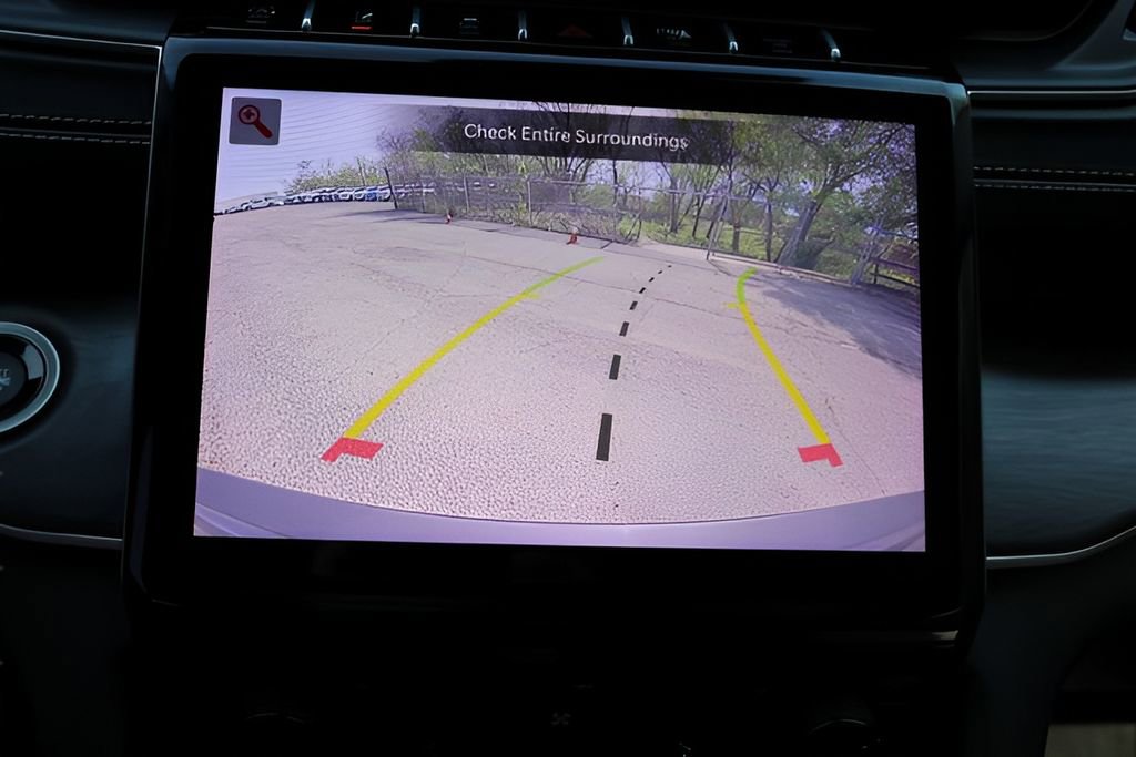 Used 2023 Jeep Grand Cherokee Limited RWD image 22