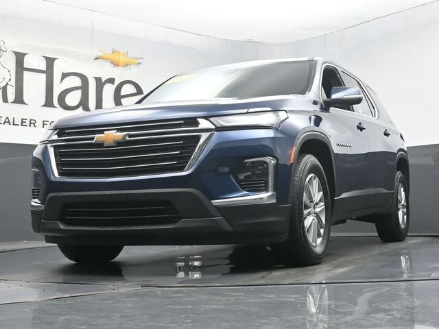 Used 2023 Chevrolet Traverse LT FWD image 4
