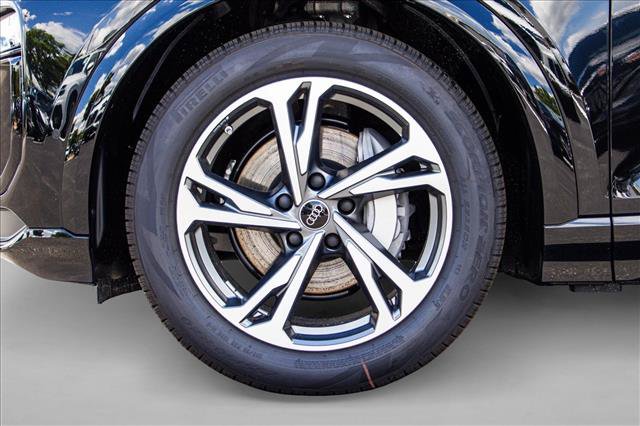 New 2027 Audi Q6 e-tron Prestige AWD/4WD image 9