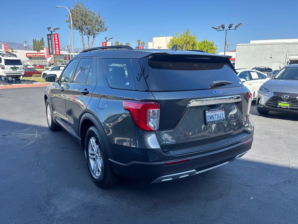 Used 2020 Ford Explorer XLT w/ Equipment Group 202A RWD image 6
