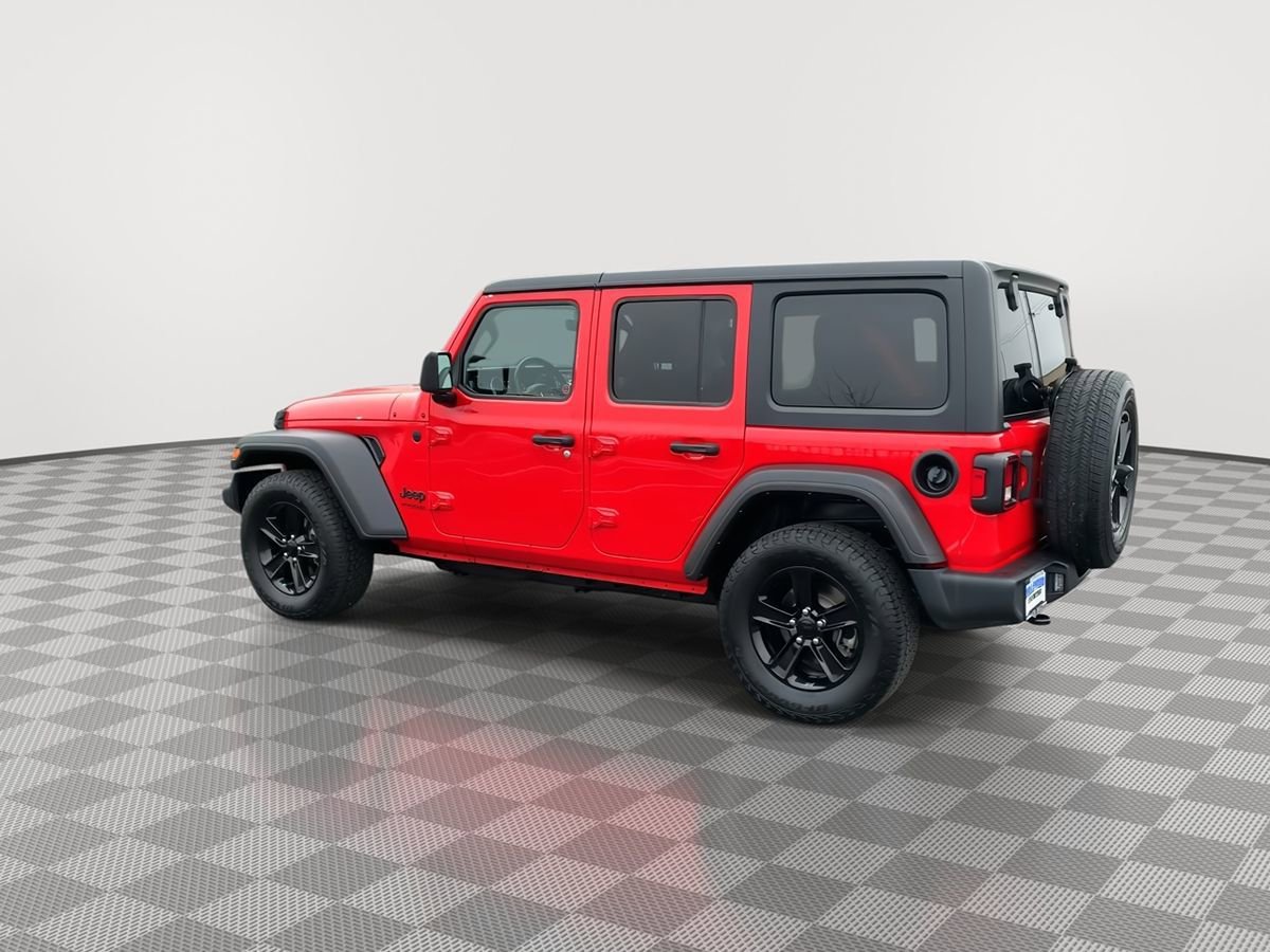 Used 2022 Jeep Wrangler Unlimited Sport image 3