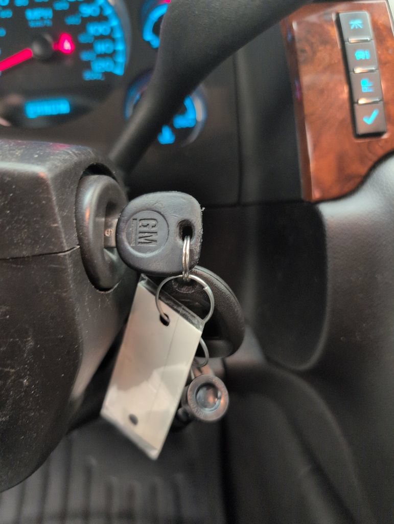 Used 2013 Chevrolet Tahoe LS RWD image 37
