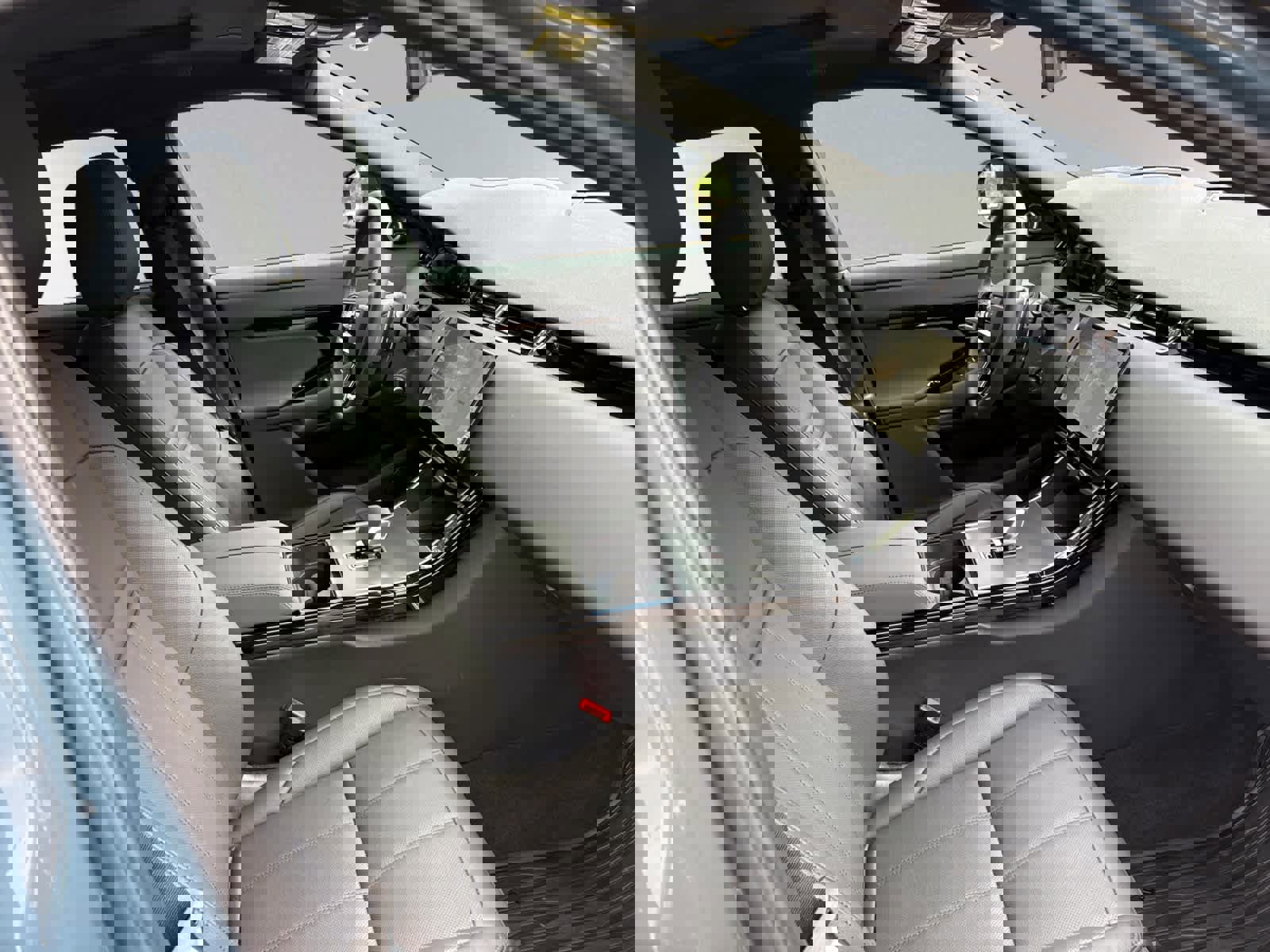 Used 2026 Land Rover Range Rover Evoque S image 20