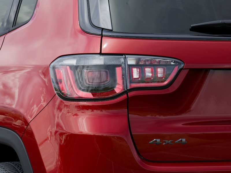 New 2026 Jeep Compass Latitude AWD/4WD image 19