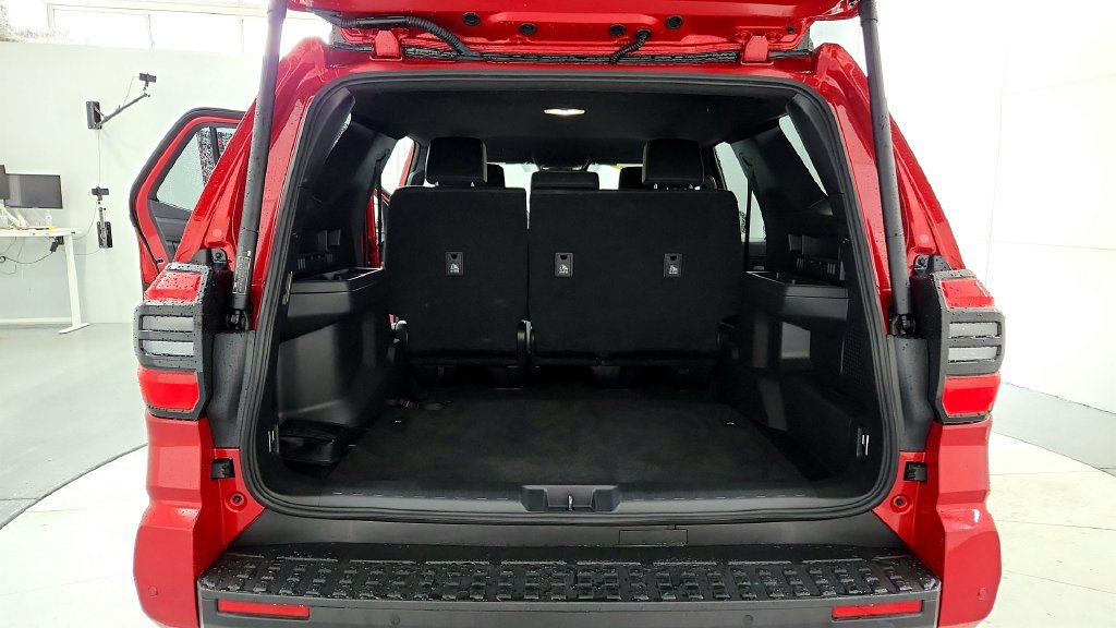 Certified 2025 Toyota 4Runner TRD Off-Road Premium w/ Tow Technology Package AWD/4WD image 19