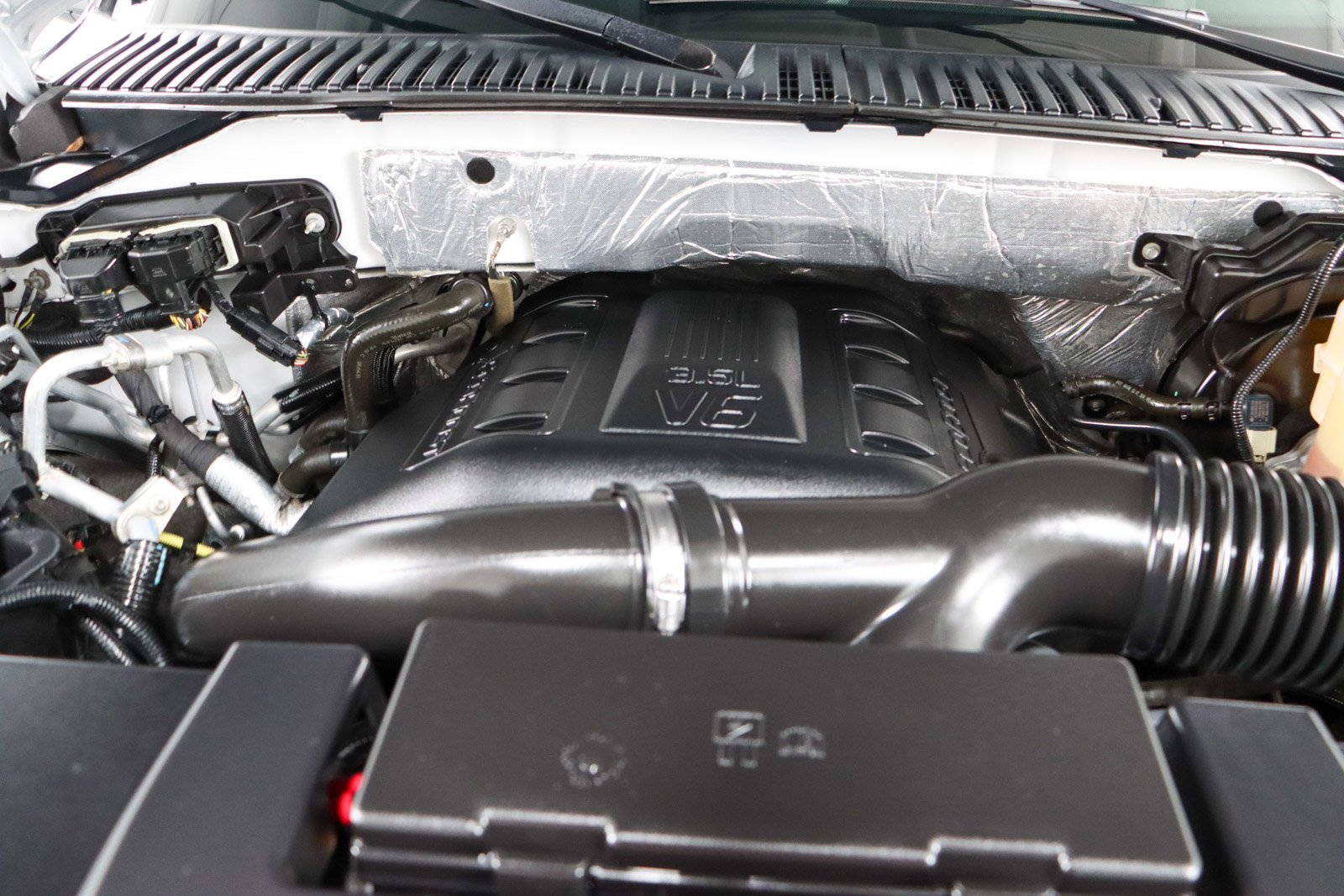 Used 2017 Ford Expedition XLT image 33