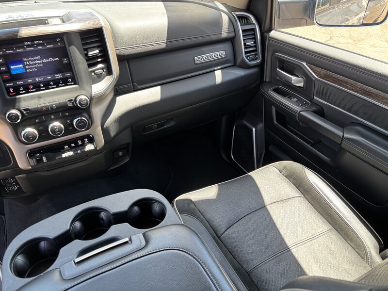 Used 2020 RAM 2500 Laramie AWD/4WD image 32