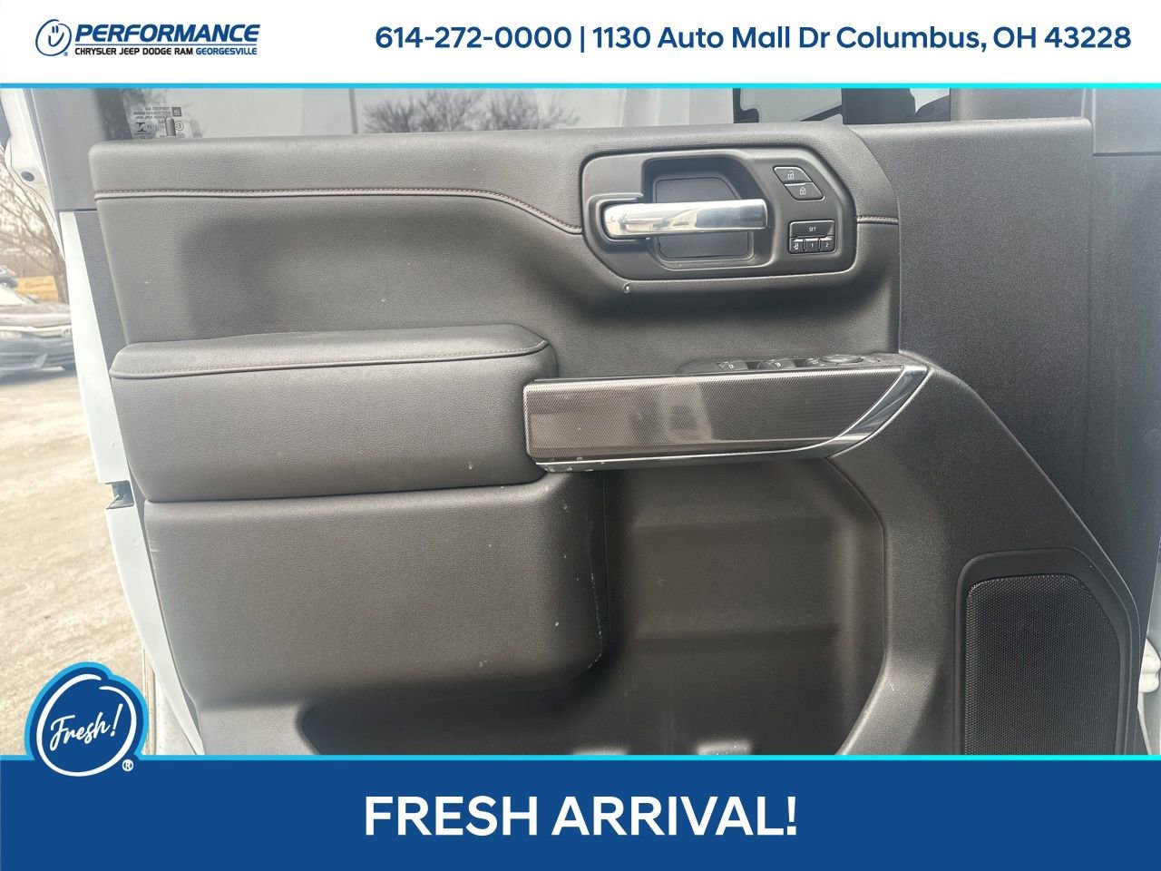 Used 2023 GMC Sierra 3500 AT4 image 13