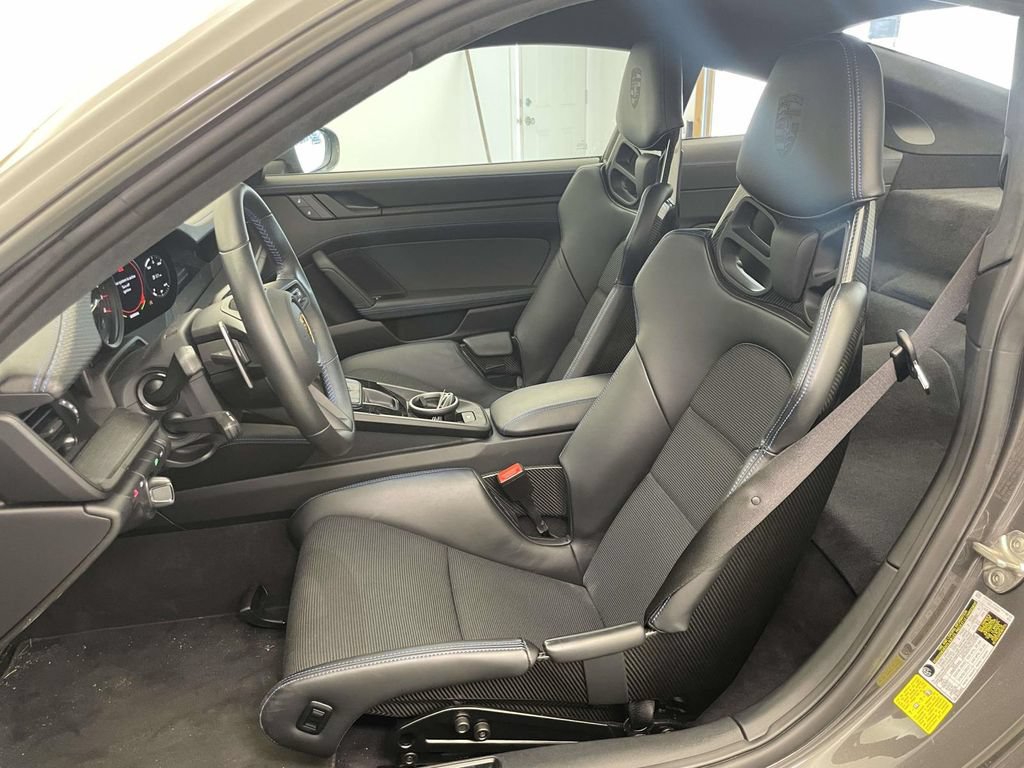 Certified 2023 Porsche 911 GT3 RWD image 5