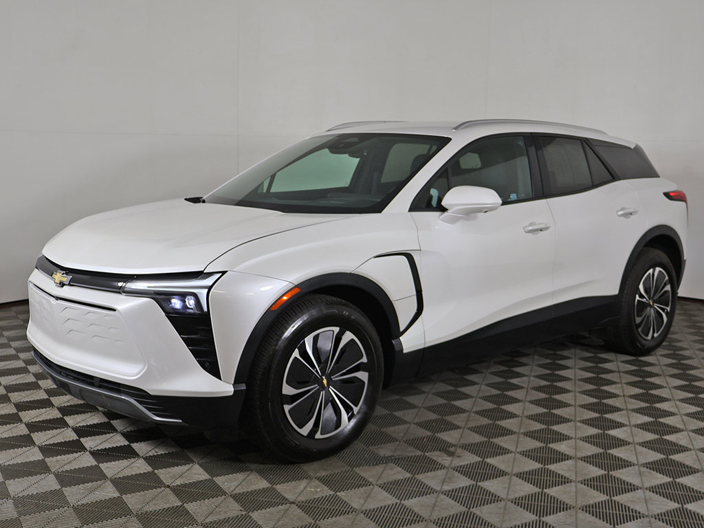 Used 2024 Chevrolet Blazer EV LT AWD/4WD image 10