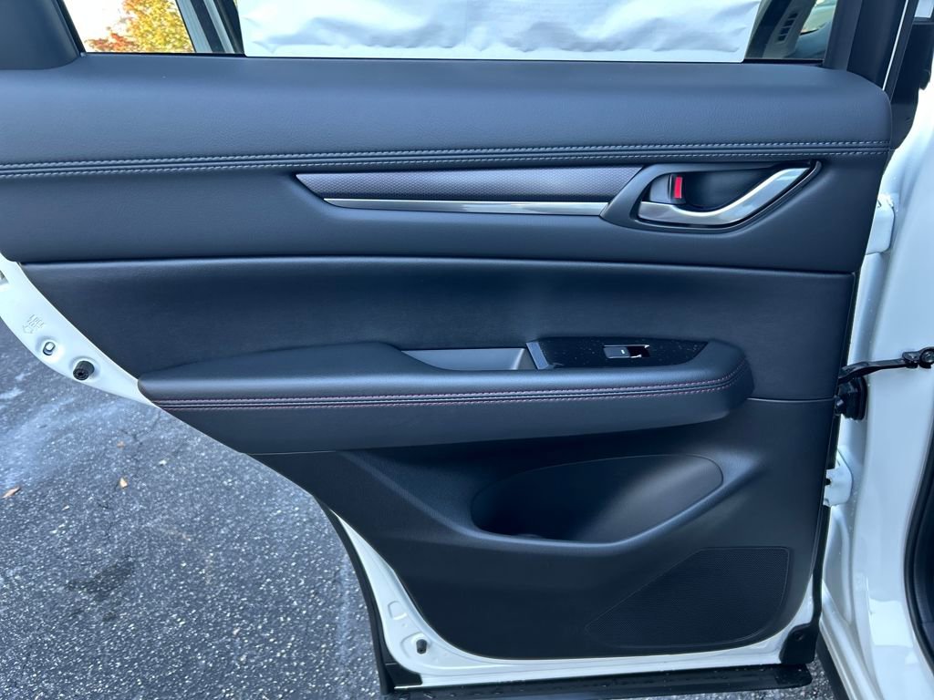 New 2025 MAZDA CX-5 Carbon Edition image 23