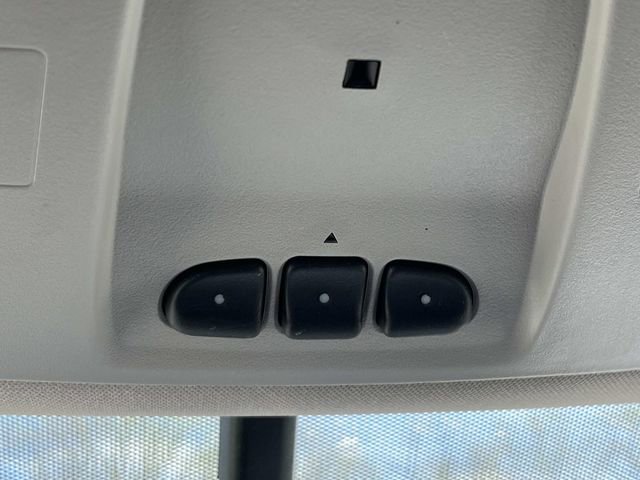 Used 2015 Chevrolet Traverse LT image 33