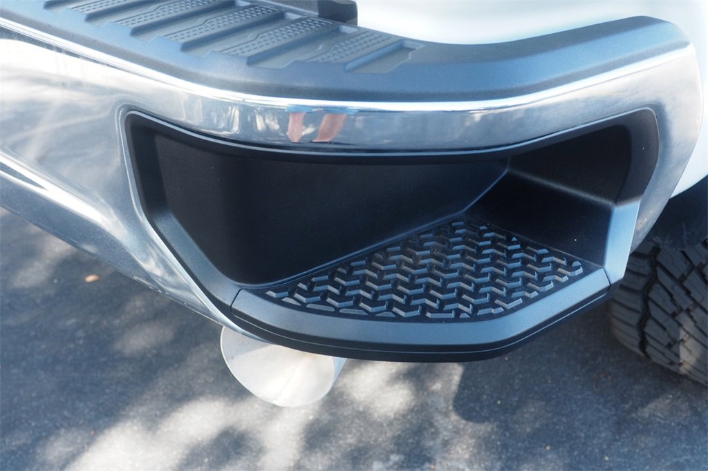 Used 2024 Chevrolet Silverado 2500 LT image 21