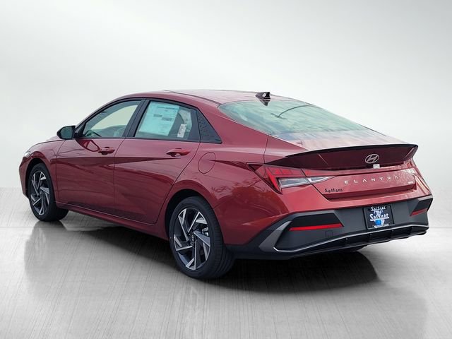 New 2025 Hyundai Elantra SEL image 8