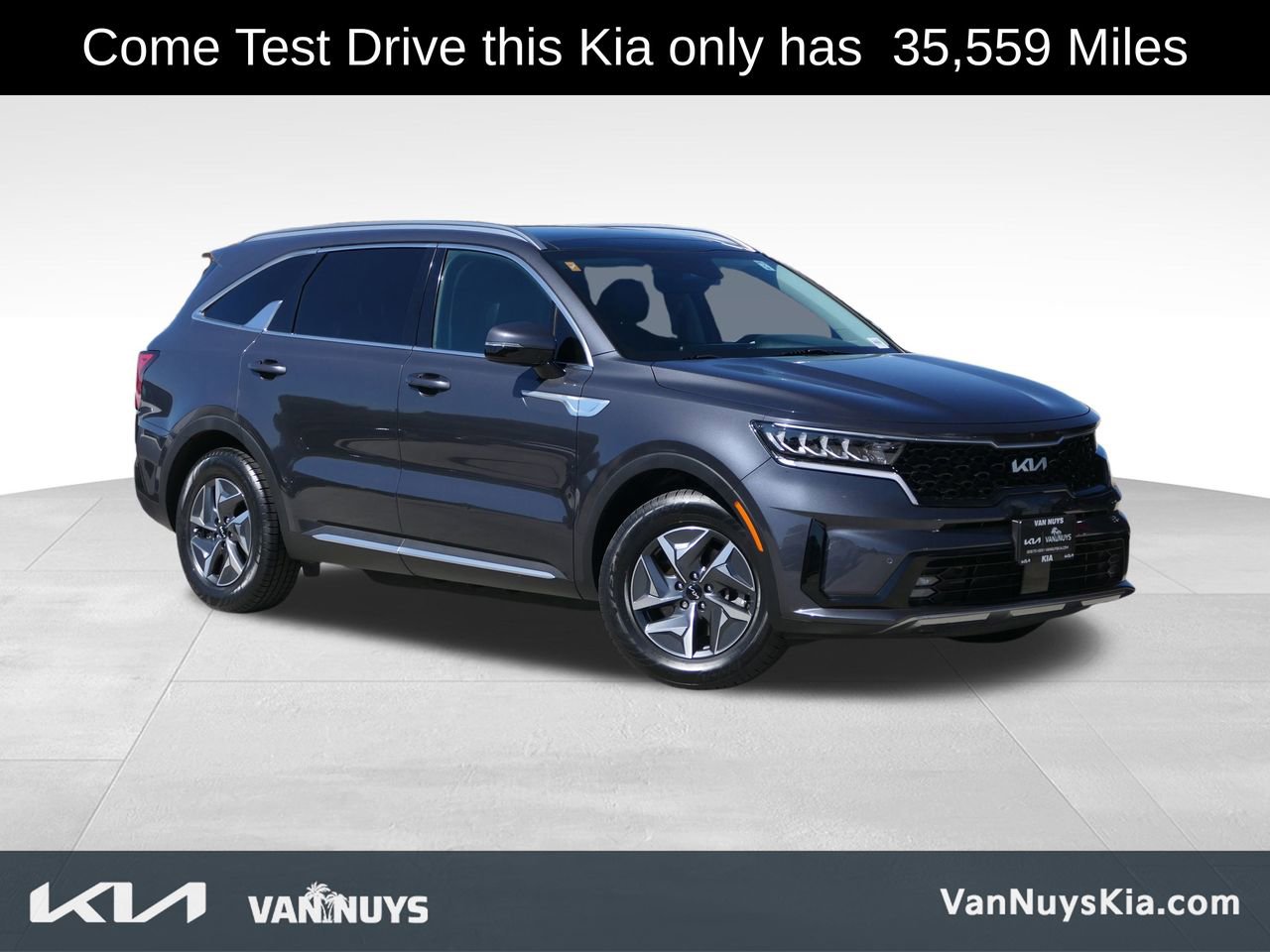 Used 2022 Kia Sorento EX w/ Panoramic Sunroof Package