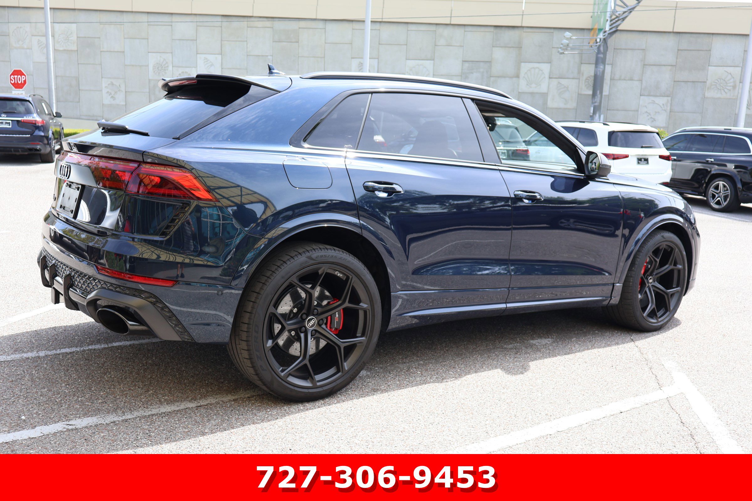 Used 2025 Audi RS Q8 performance image 11