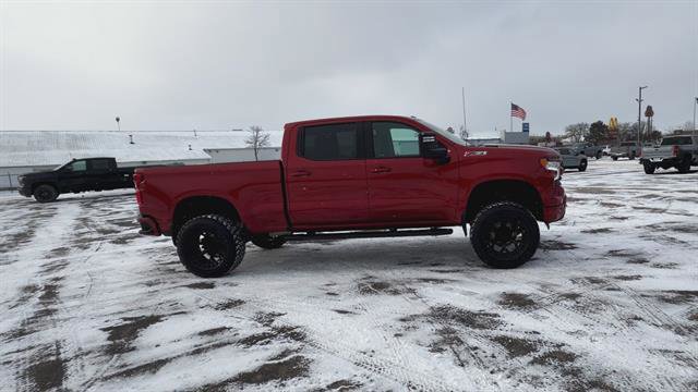 Used 2024 Chevrolet Silverado 1500 RST w/ Z71 Off-Road Package image 2