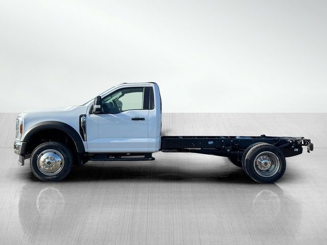 New 2026 Ford F550 4x4 Regular Cab Super Duty image 3