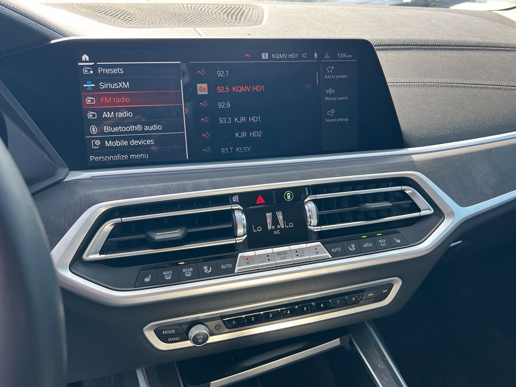 Used 2022 BMW X7 xDrive40i AWD/4WD image 16