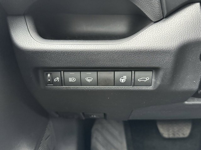 Certified 2022 Toyota RAV4 XLE image 30