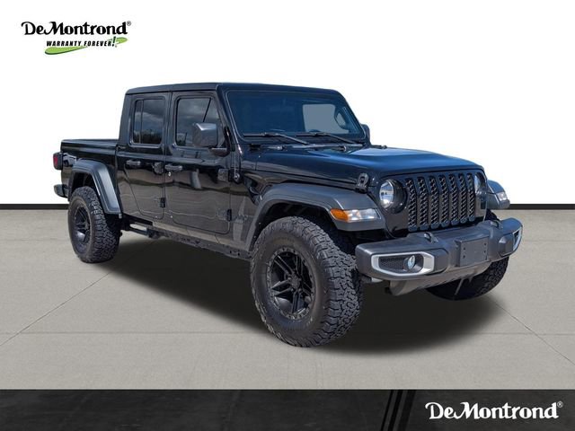 Used 2023 Jeep Gladiator Sport image 3