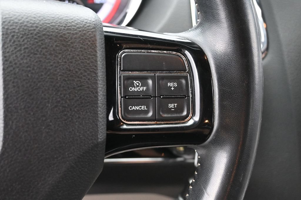 Used 2019 Dodge Grand Caravan SXT FWD image 26