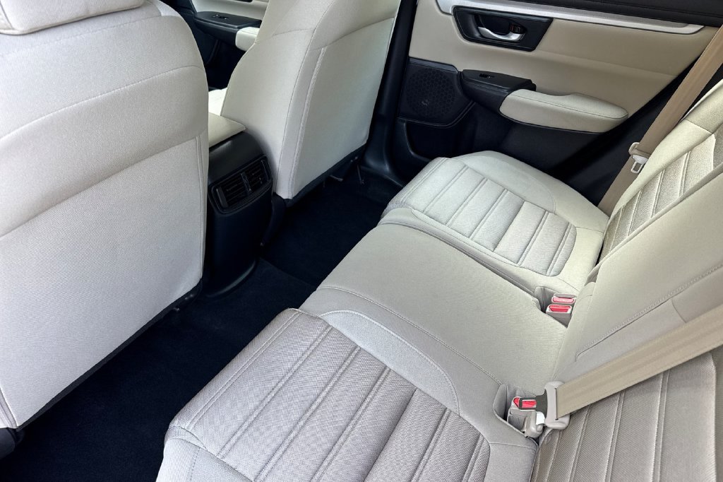 Used 2020 Honda CR-V LX image 11