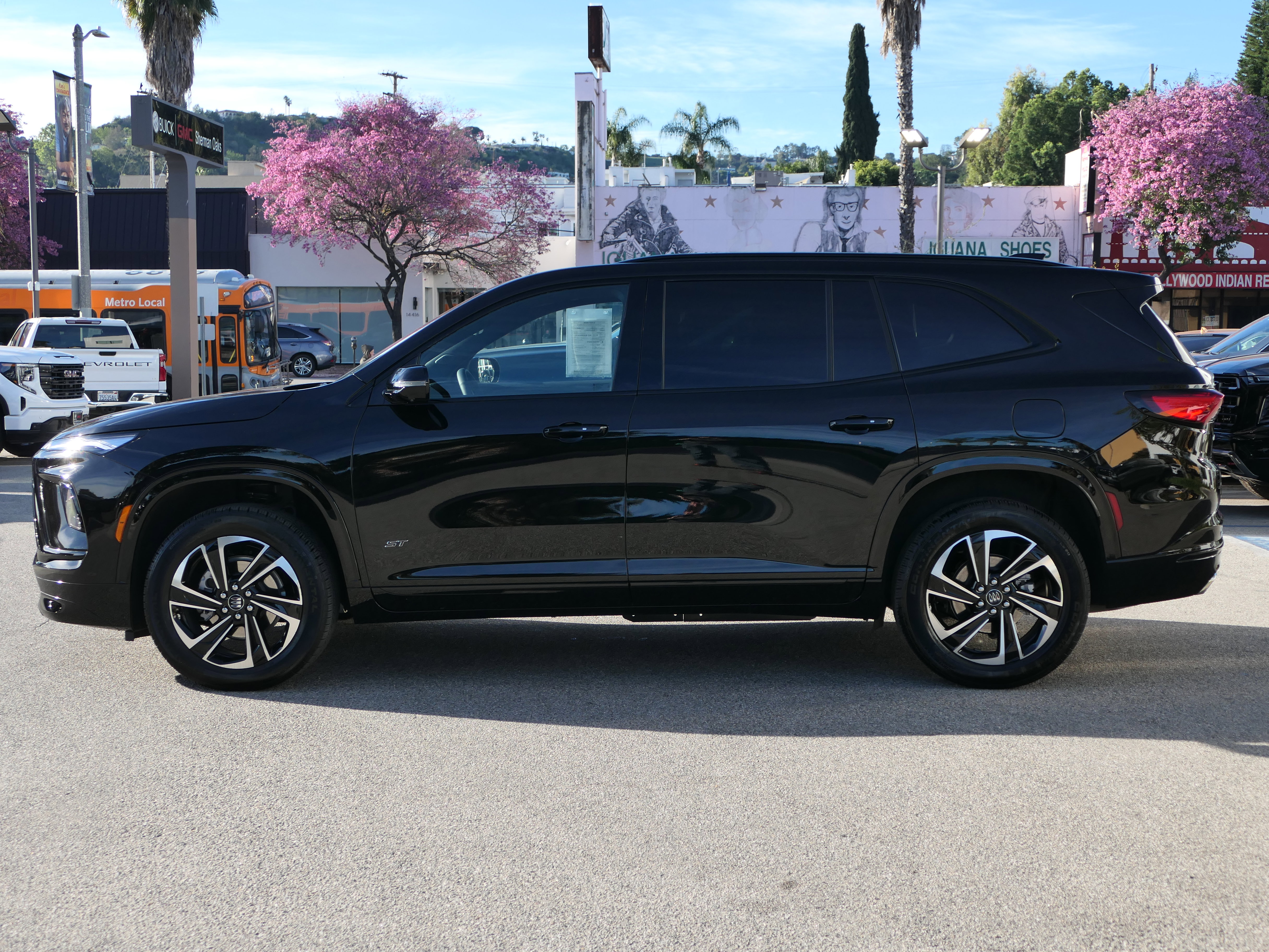New 2026 Buick Enclave Sport Touring w/ Power Package image 2