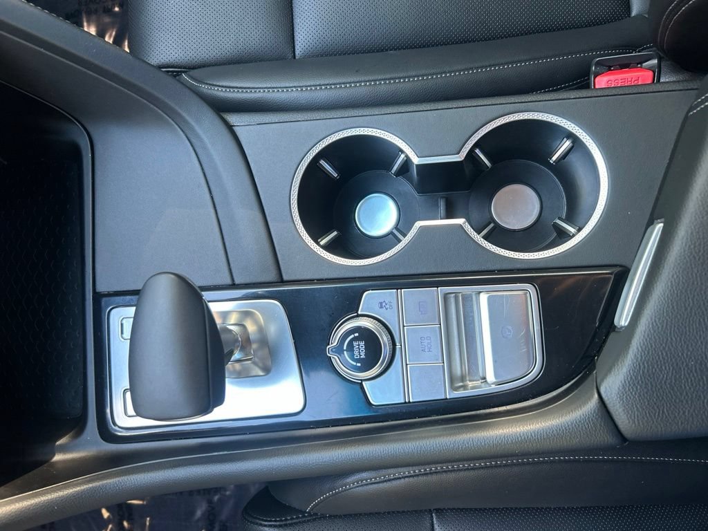 Used 2026 Genesis G70 2.5T RWD image 17