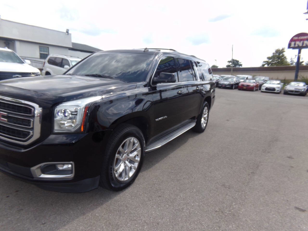 Used 2015 GMC Yukon XL SLT w/ Open Road Package image 39