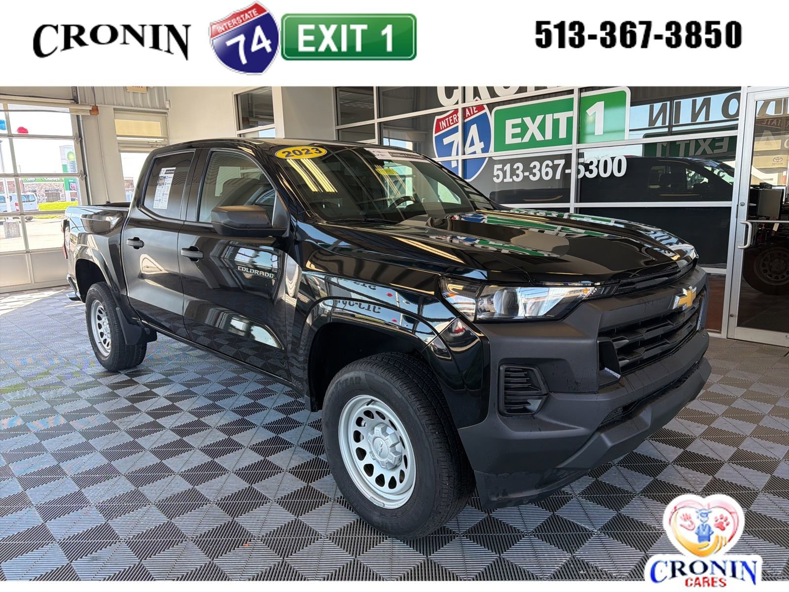 Used 2023 Chevrolet Colorado W/T image 1