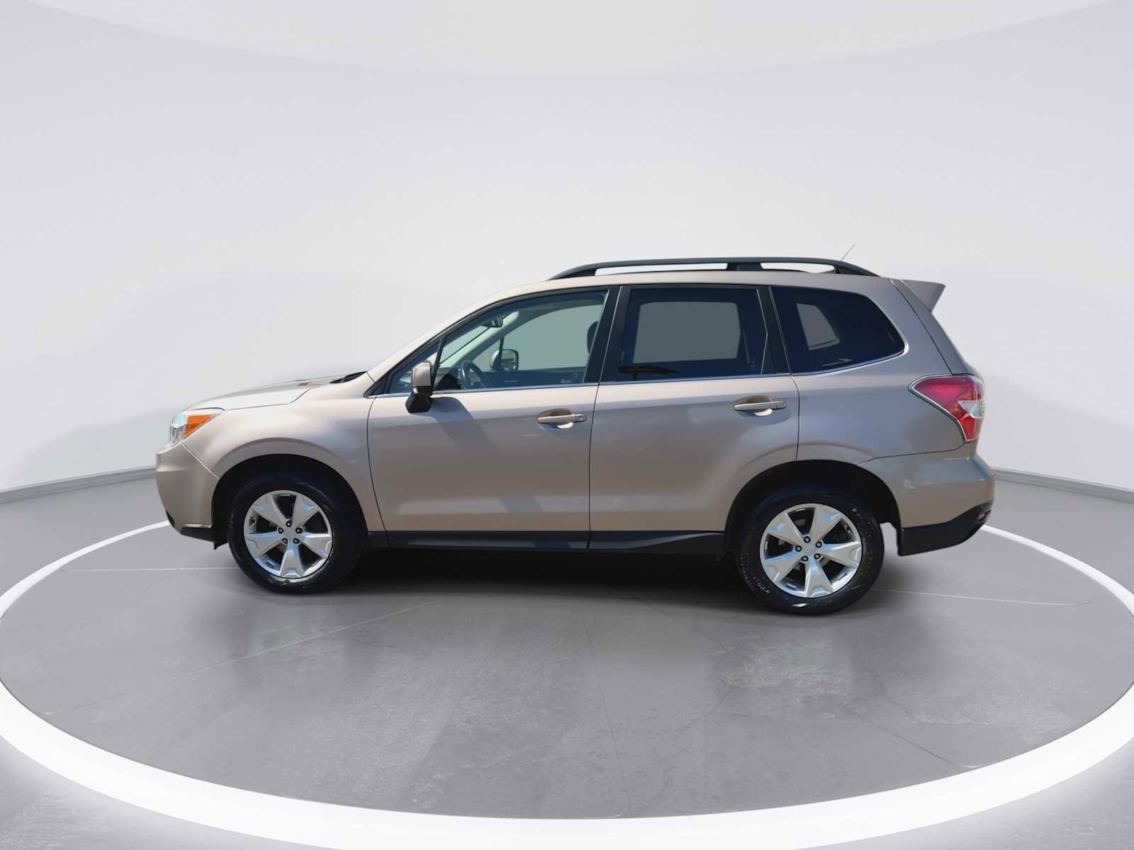 Used 2015 Subaru Forester 2.5i Limited AWD/4WD image 5
