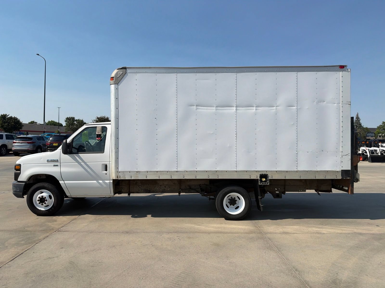 Used 2012 Ford E-350 and Econoline 350 Super Duty RWD image 5