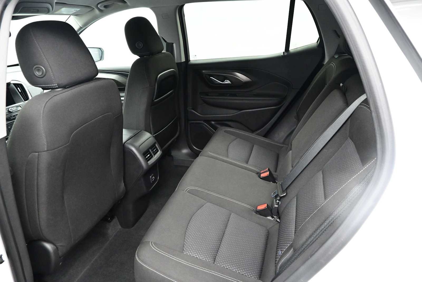 Used 2023 GMC Terrain SLE w/ Driver Convenience Package AWD/4WD image 36