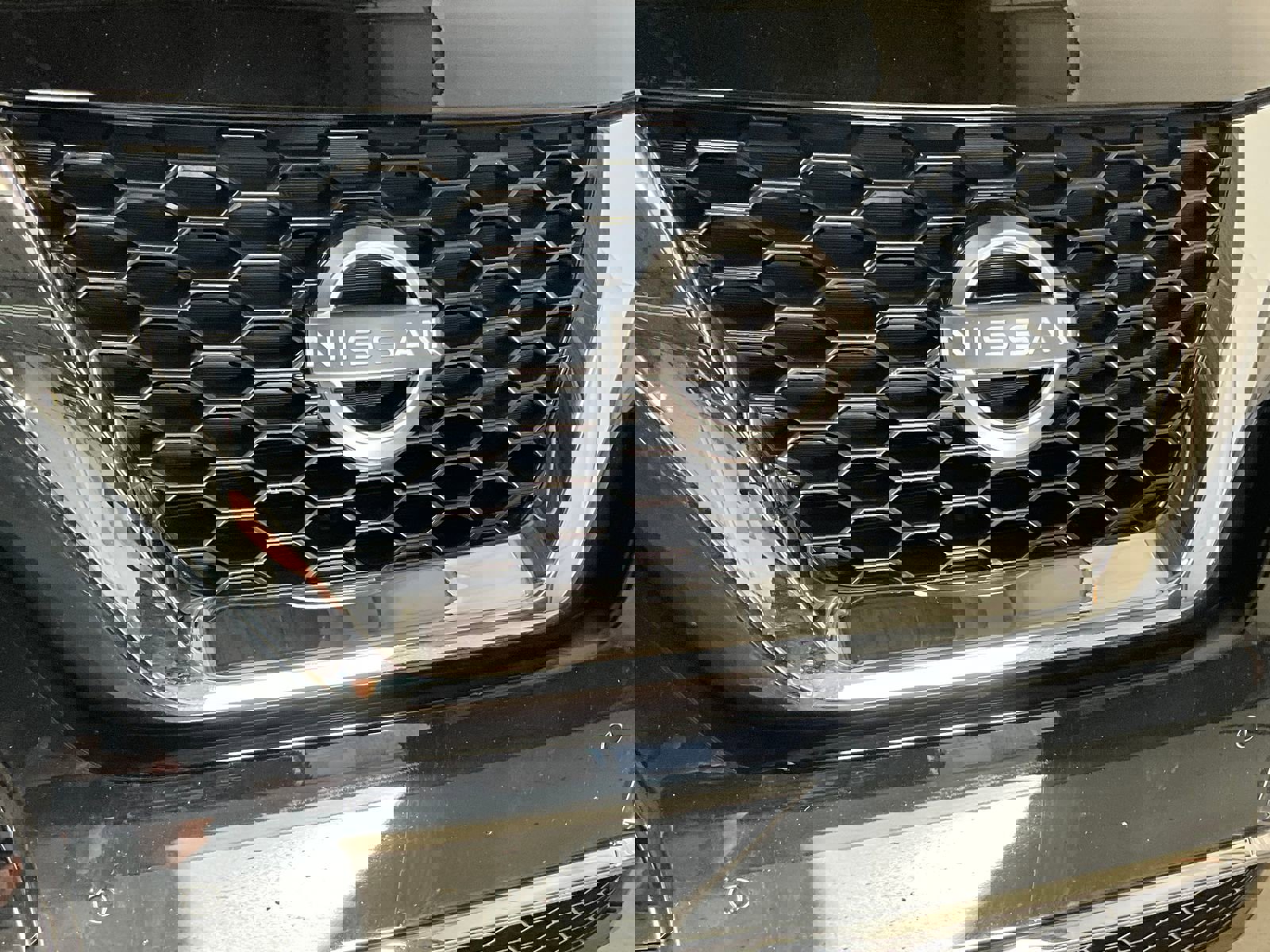 Used 2024 Nissan Murano SV image 28