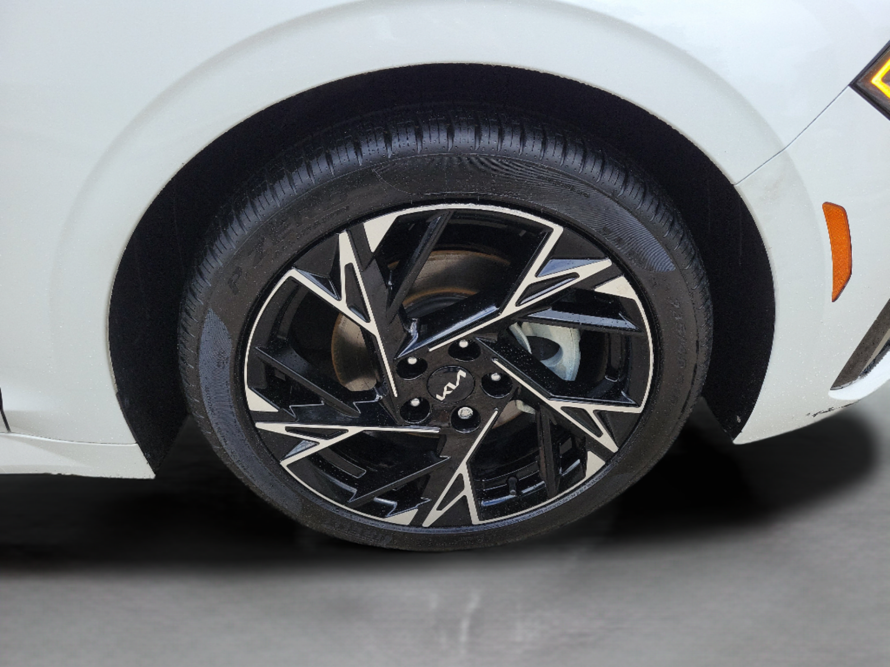 Certified 2025 Kia K5 GT-Line FWD image 29